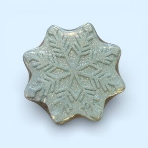 Snowflake Bath Accessory - bath bomb, vanilla scent